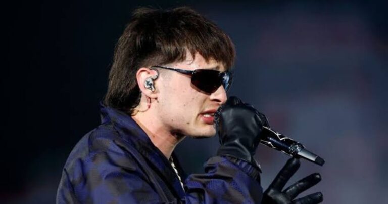 Peso Pluma Haircut New